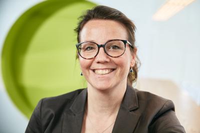 DR. RUTH SCHWINGELER