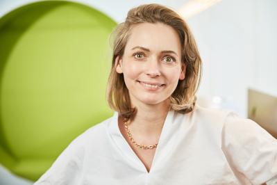 JULIA MELILLI
